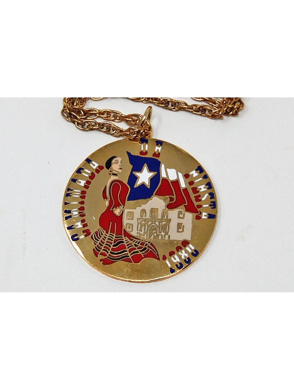 Caminada de Fiesta 1980 San Antonio Medal US Army Health Services Texas Wanderer